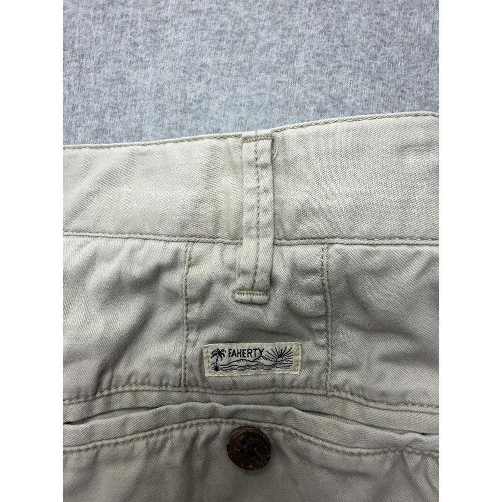 Faherty Shorts Mens 30 Beige Organic Cotton‎ Stretch Chino 8 Inseam Casual